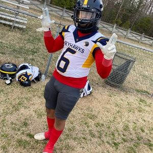 Meet your Posher, Devonte